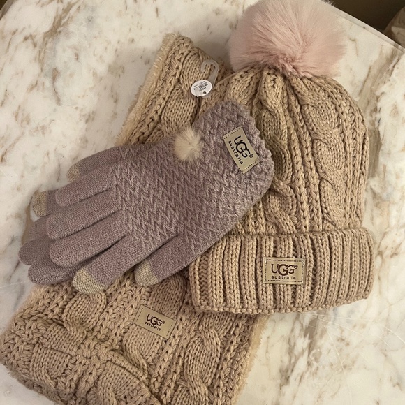 UGG Tan Sweater knit, scarf, hat, and gloves , NWT - Picture 1 of 10
